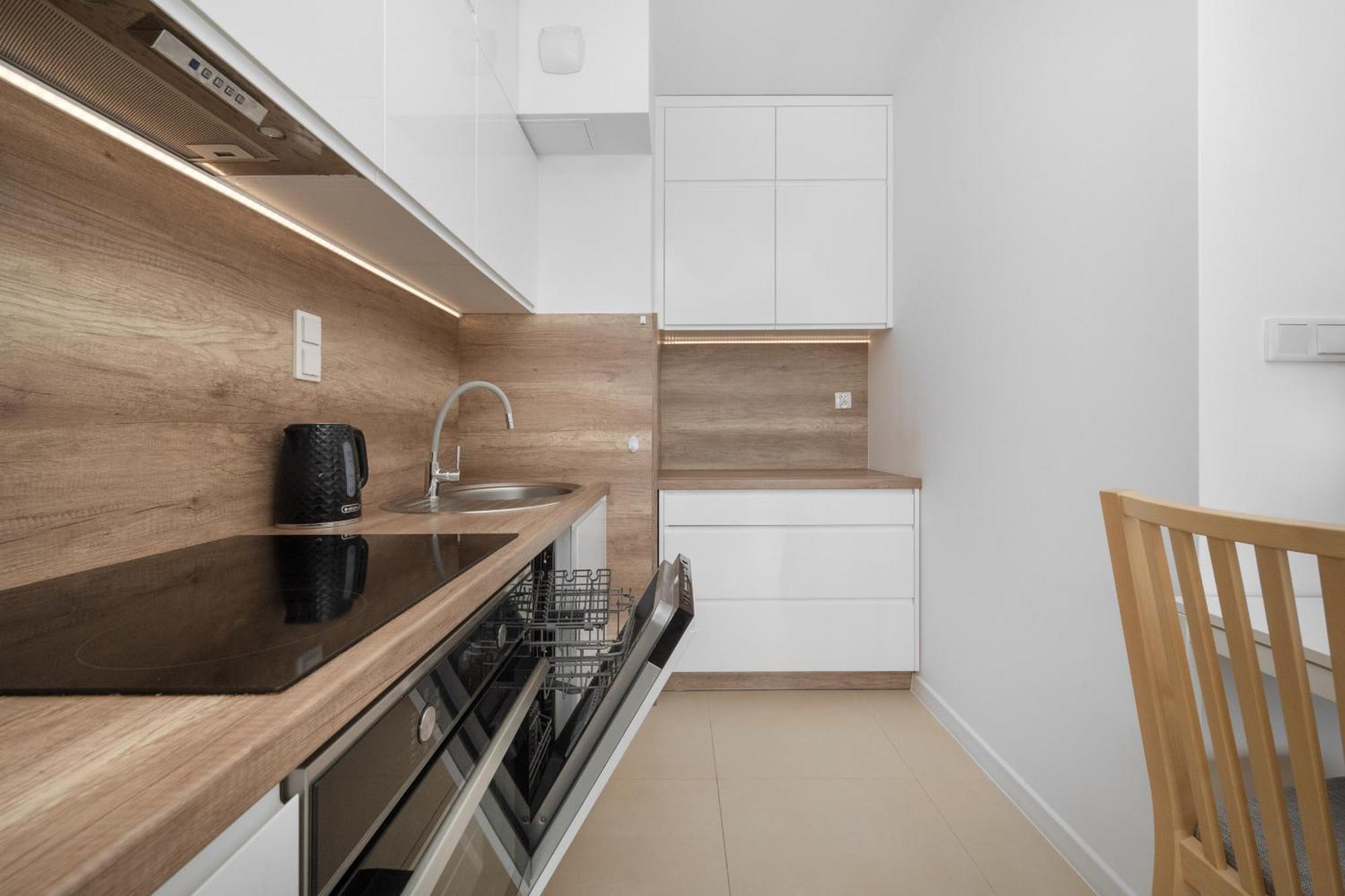 Klasyczny Apartament Z Balkonem We Wroclawiu By Noclegi Renters Buitenkant foto