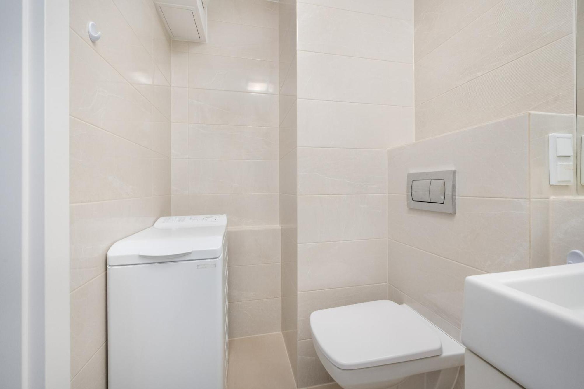 Klasyczny Apartament Z Balkonem We Wroclawiu By Noclegi Renters Buitenkant foto
